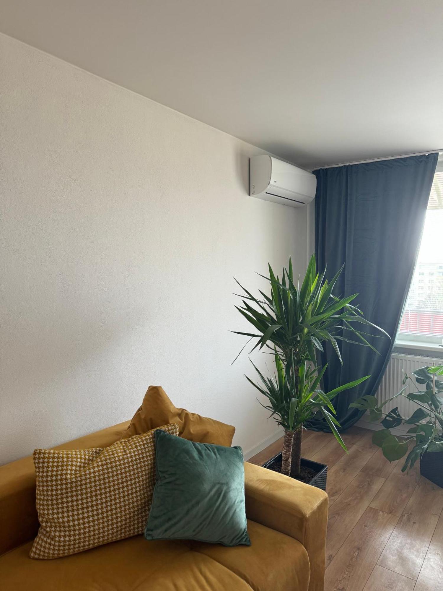 Modern Central Apartment Nitra Eksteriør bilde
